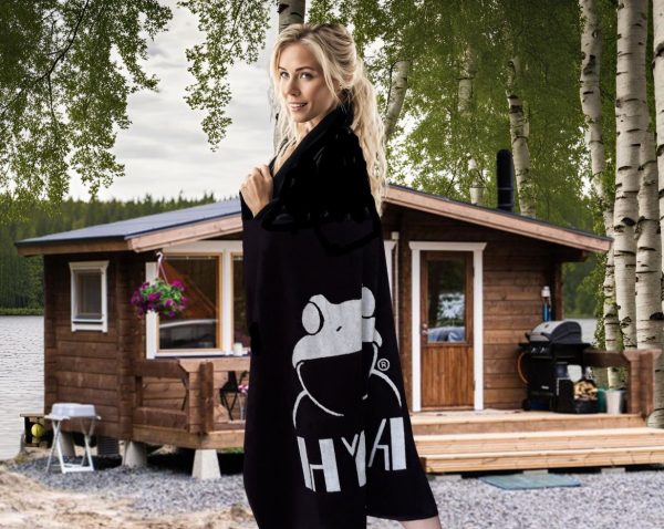22126 ISO HYLA sauna- ja rantapyyhe, musta-valkoinen - Image 3